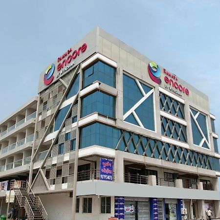 Ramada Encore By Wyndham Viramgam Exterior foto